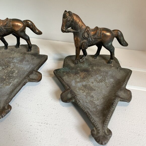 Vintage Copper Horse Ashtrays Set of 2 - Picture 5 of 11